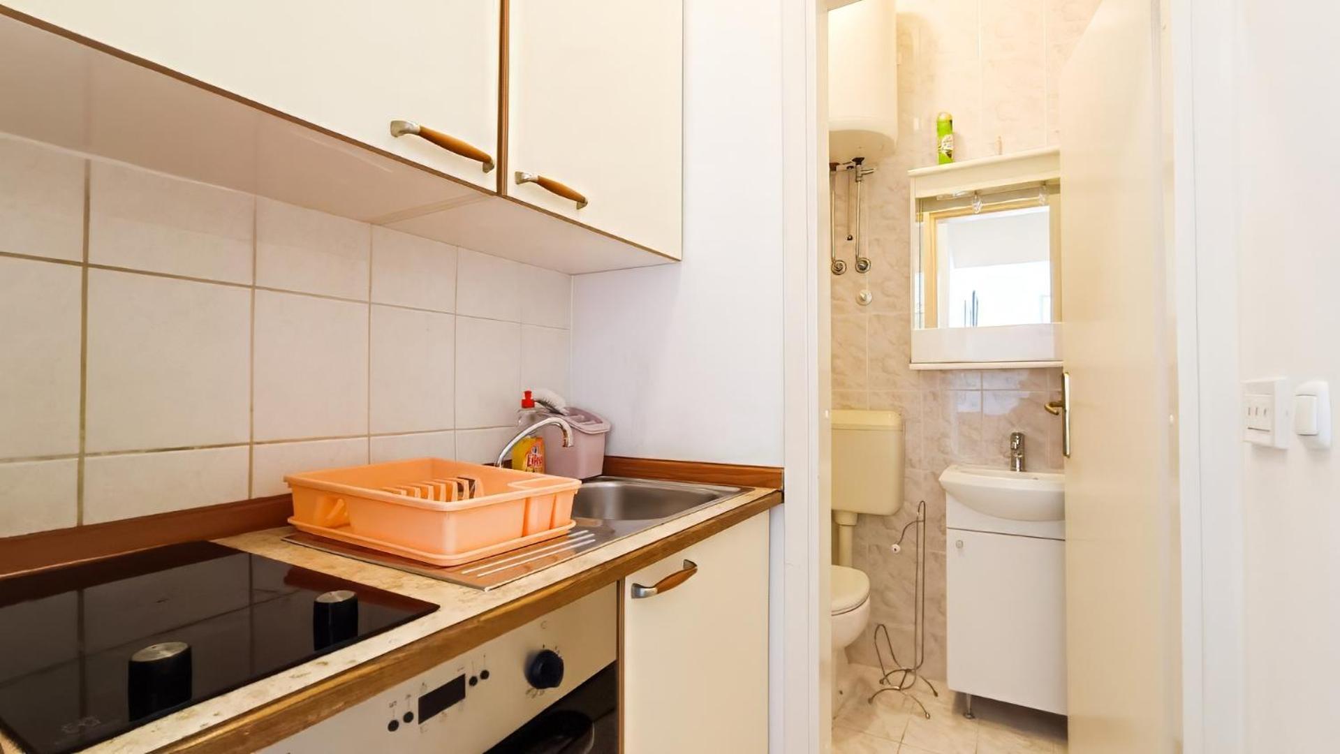 Apartment Huanita Проманья Экстерьер фото