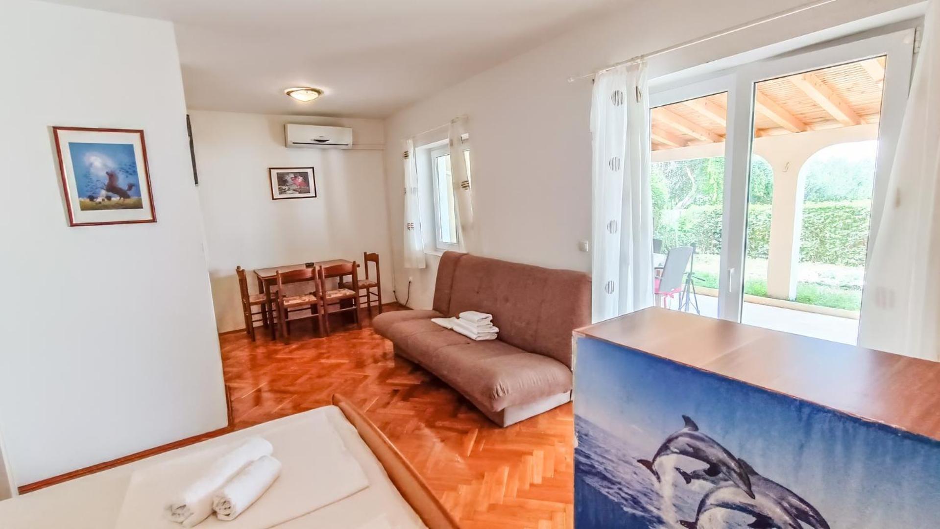 Apartment Huanita Проманья Экстерьер фото