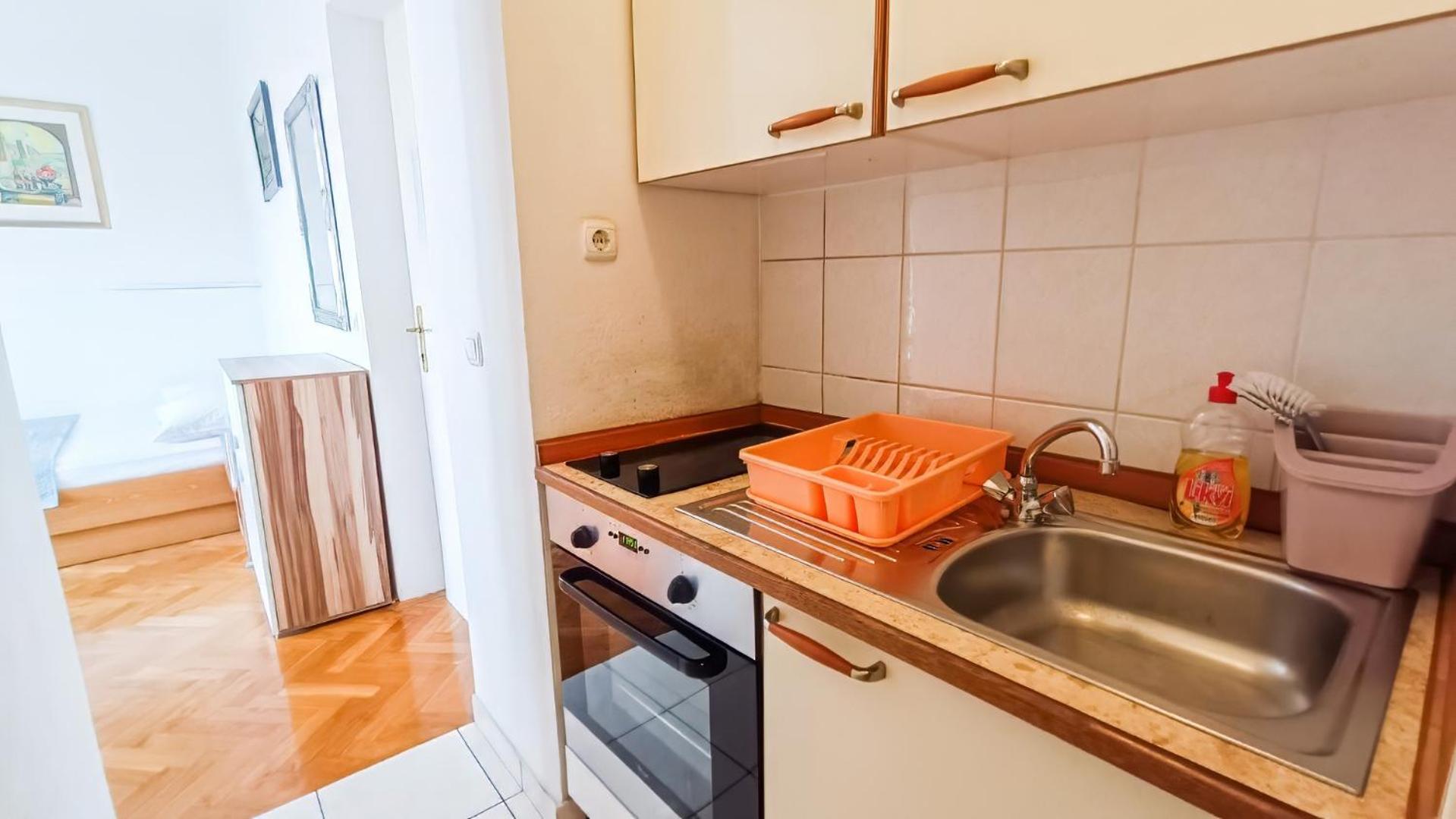 Apartment Huanita Проманья Экстерьер фото