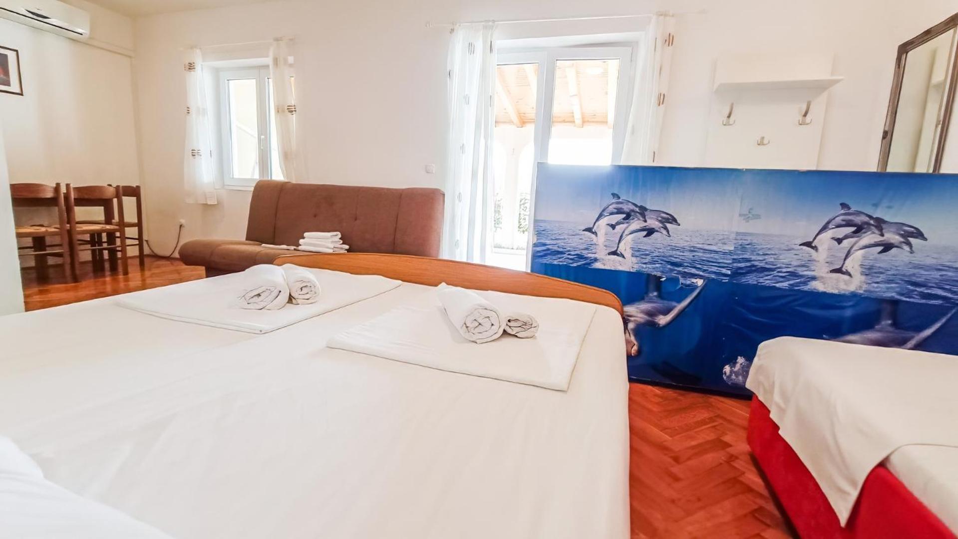 Apartment Huanita Проманья Экстерьер фото