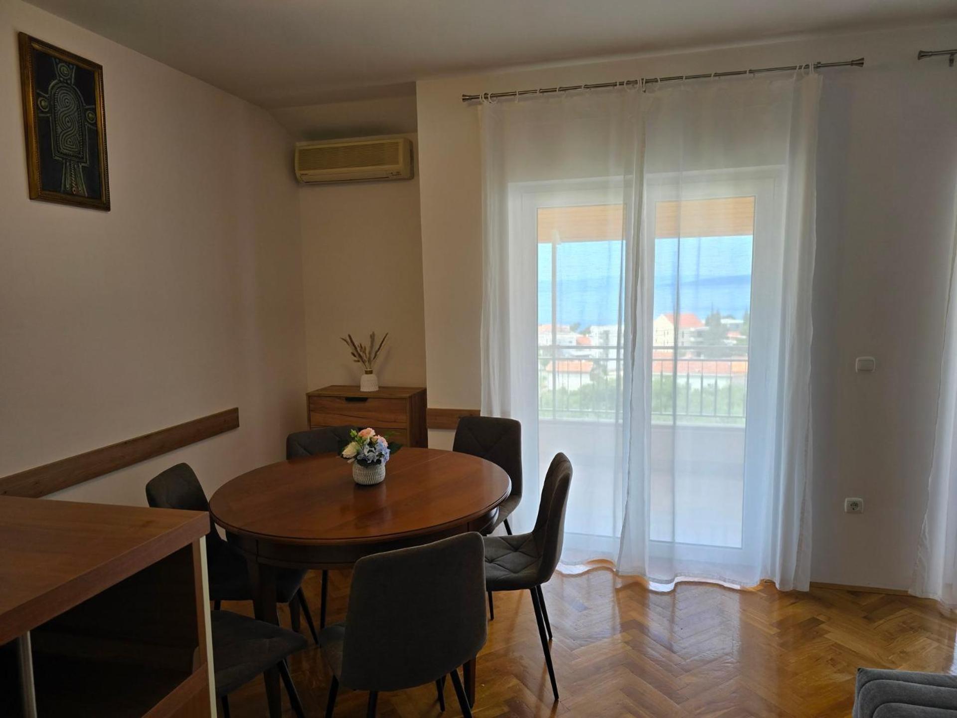 Apartment Huanita Проманья Экстерьер фото